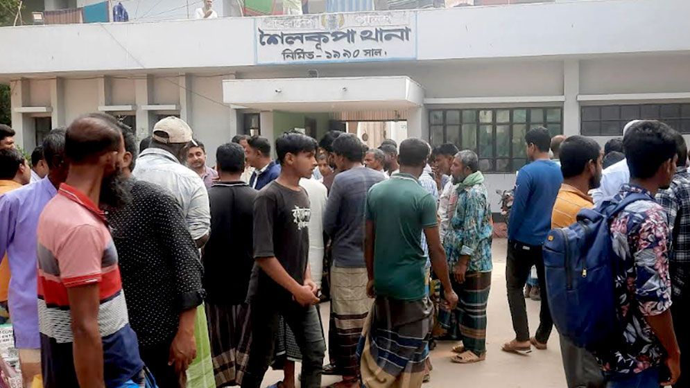 ঝিনাইদহে ট্রিপল মার্ডারের ঘটনায় মামলা